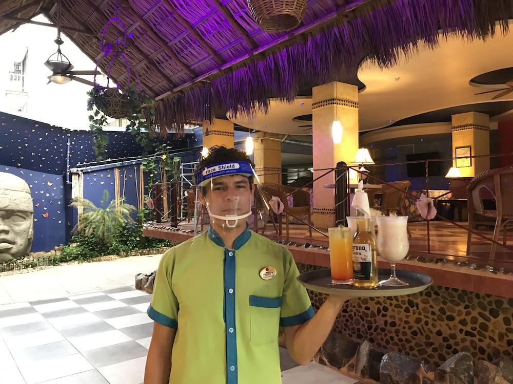 Hotel Club Del Sol Acapulco By Ng Hoteles Zewnętrze zdjęcie